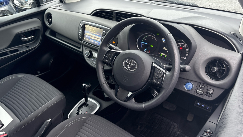 Toyota Yaris 1.5 Hybrid Icon Tech 5dr CVT Hybrid Hatchback